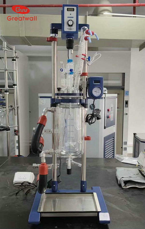 玻璃反應釜玻璃部件使用注意