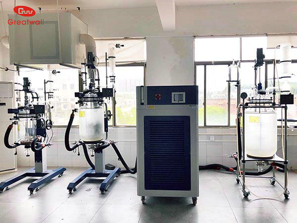 玻璃反應釜中導流擋板作用